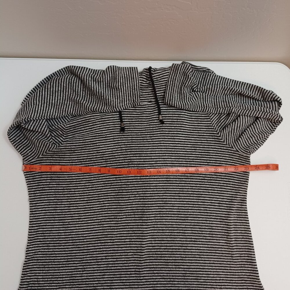 Women's Premise Black‎ N White Striped Drawstring Hoodie with Side Slits Size XL - Picture 7 of 8